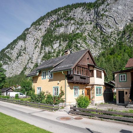 Family Hideaway Mit Baby- Und Kleinkindausstattung Διαμέρισμα Χάλστατ Εξωτερικό φωτογραφία