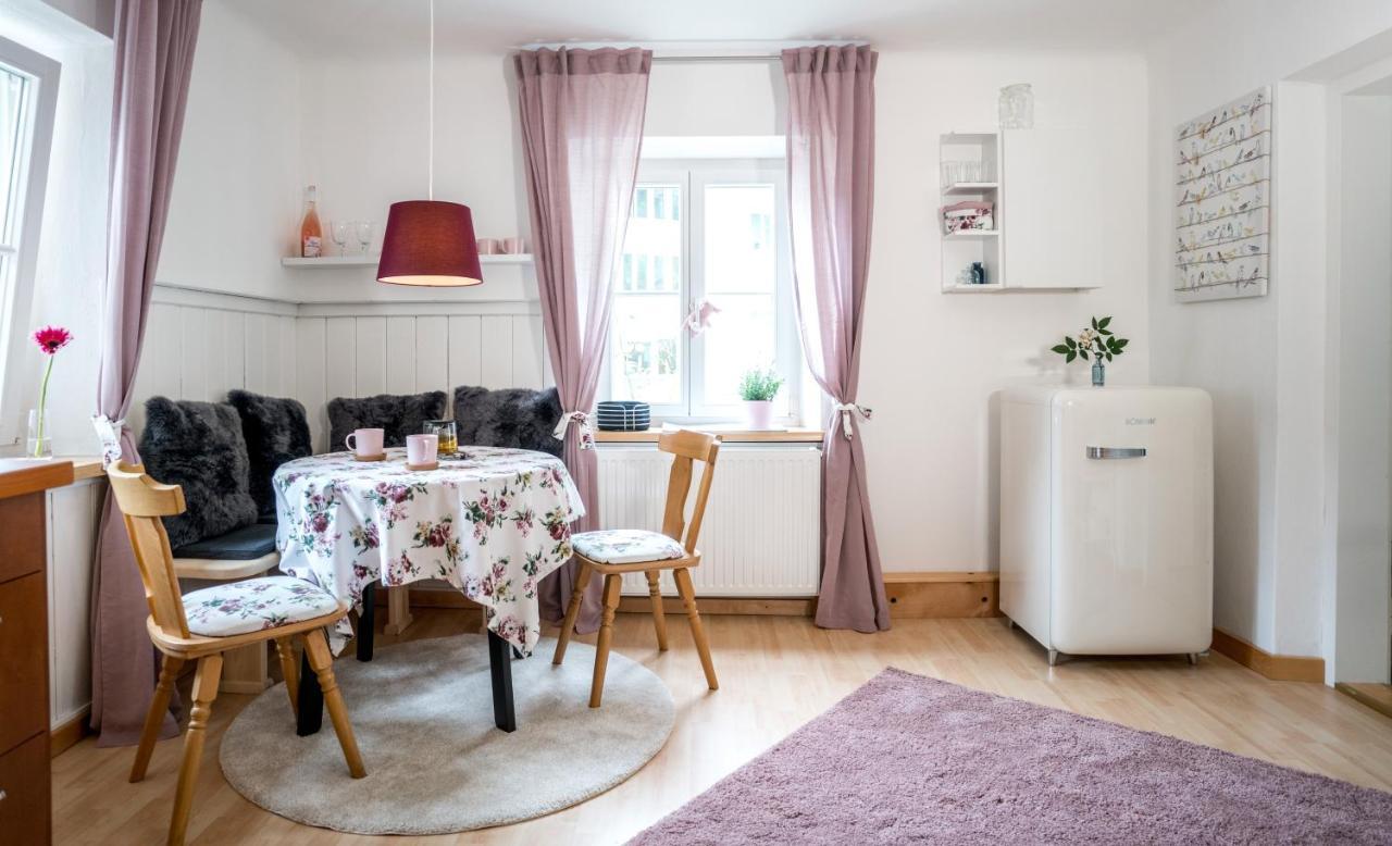 Family Hideaway Mit Baby- Und Kleinkindausstattung Διαμέρισμα Χάλστατ Εξωτερικό φωτογραφία